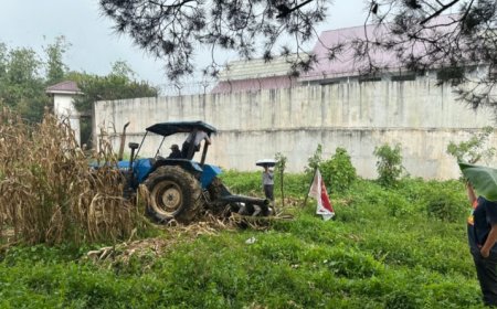 Pembersihan Lahan Pasca Panen di Lapas Narkotika Kelas IIA Pematangsiantar: Upaya Meningkatkan Ketahanan Pangan dan Keterampilan Warga Binaan