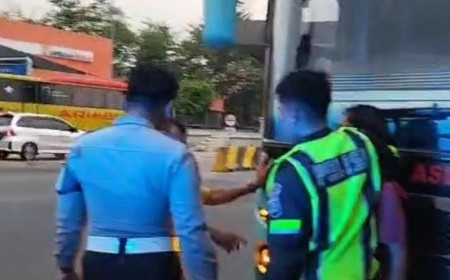 Cekcok Perkara Naik Kendaraan, Penumpang Bus di Serang Dikeroyok dan Ditusuk Kernet