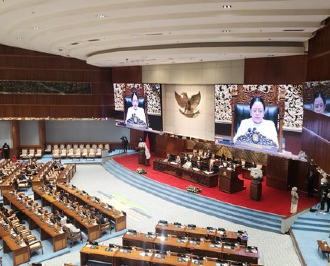 Sah! DPR Resmi Ketok Palu RUU Pelindungan Ketenagakerjaan Jadi Undang-Undang