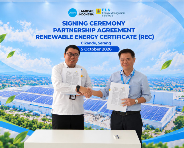 Dukung Transisi Energi Bersih, LamiPak Beli 10.000 MWh Sertifikat Energi Terbarukan dari PLN EMI